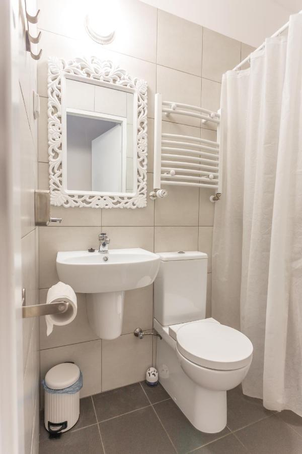 Babel Hostel, Dworzec Pkp, Rynek