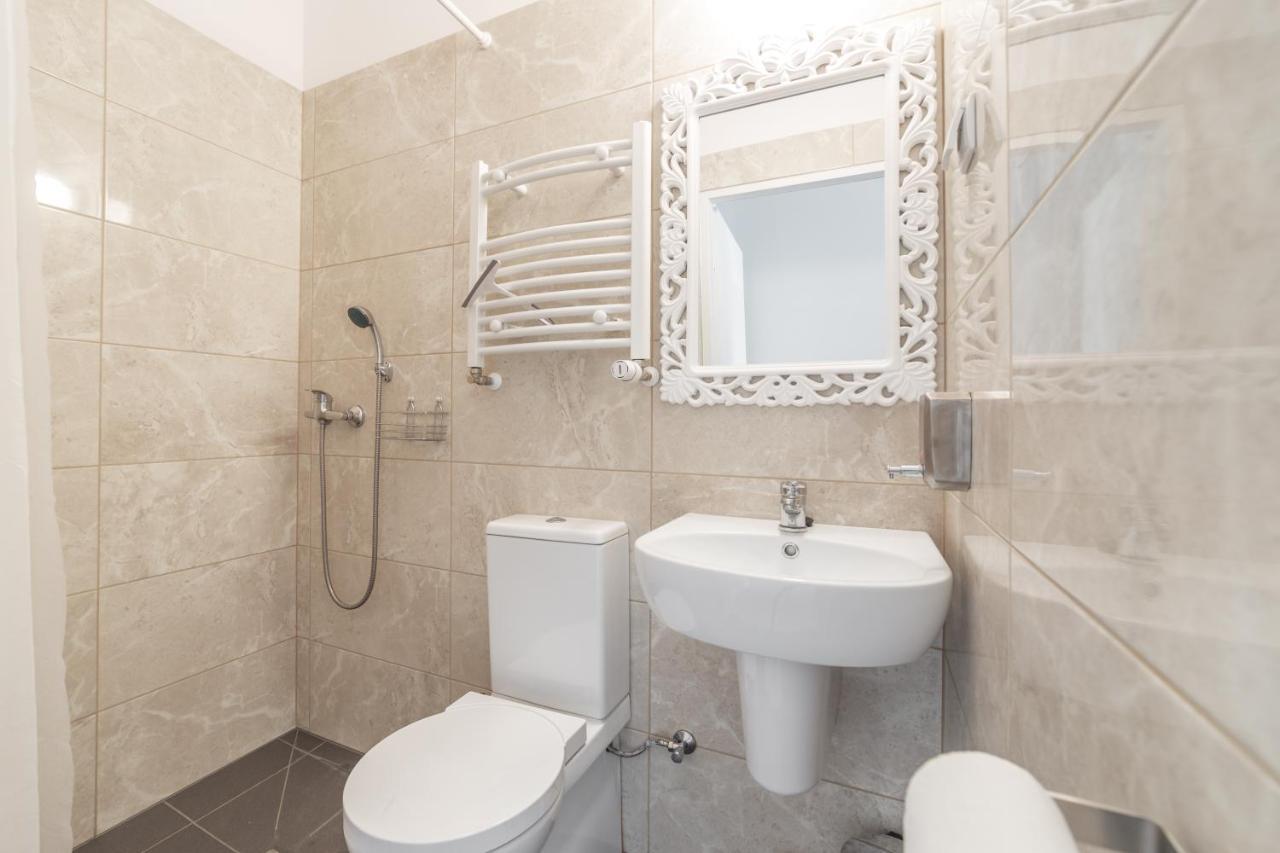Babel Hostel, Dworzec Pkp, Rynek Вроцлав