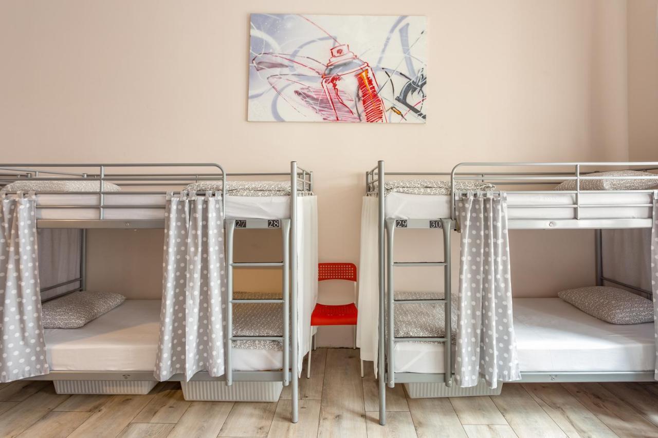 Babel Hostel, Dworzec Pkp, Rynek *