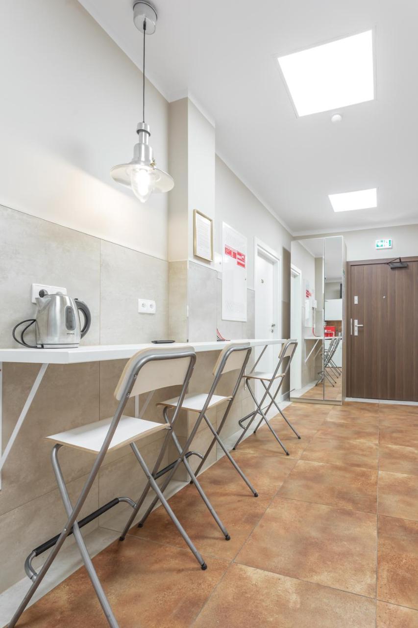 Babel Hostel, Dworzec Pkp, Rynek