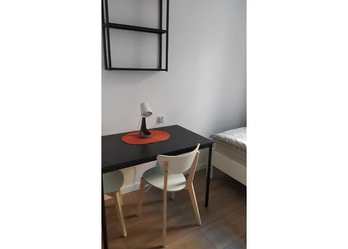 Babel Hostel, Dworzec Pkp, Rynek