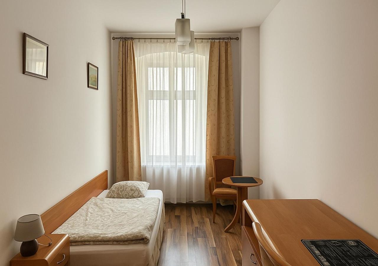 Babel Hostel, Dworzec Pkp, Rynek Hostel