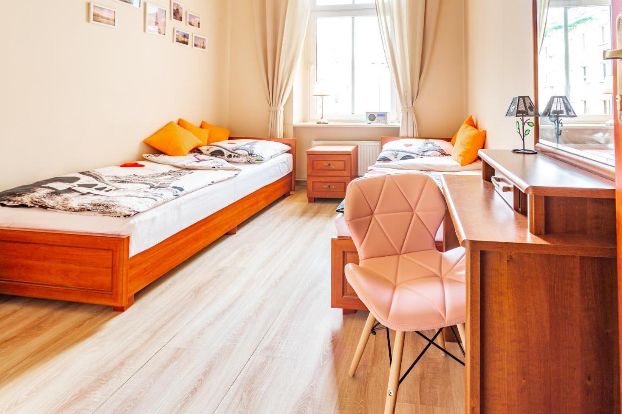 Babel Hostel, Dworzec Pkp, Rynek